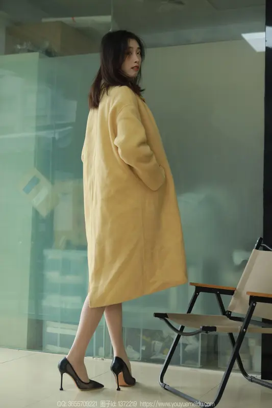 [IESS异思趣向] 2024.02.16 丝享家 1665 小九《长腿烤火》 - IESS